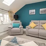New Inn Apartment